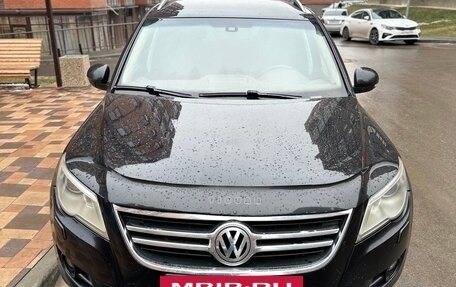 Volkswagen Tiguan I, 2009 год, 775 000 рублей, 2 фотография