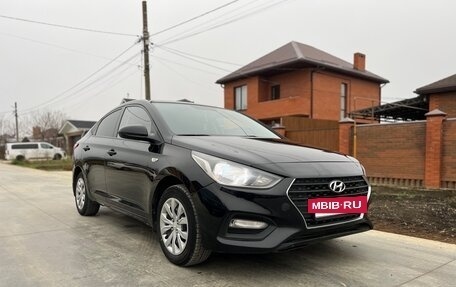 Hyundai Solaris II рестайлинг, 2018 год, 955 000 рублей, 3 фотография