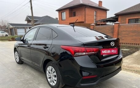 Hyundai Solaris II рестайлинг, 2018 год, 955 000 рублей, 8 фотография