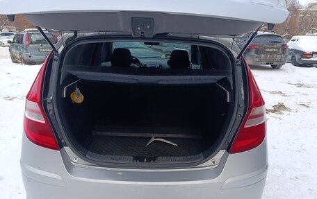 Hyundai i30 I, 2010 год, 750 000 рублей, 15 фотография