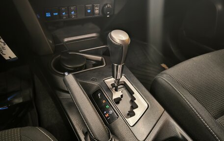 Toyota RAV4, 2016 год, 2 199 000 рублей, 16 фотография