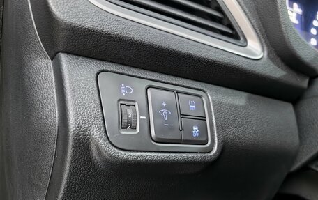 Hyundai Solaris II рестайлинг, 2017 год, 787 000 рублей, 20 фотография