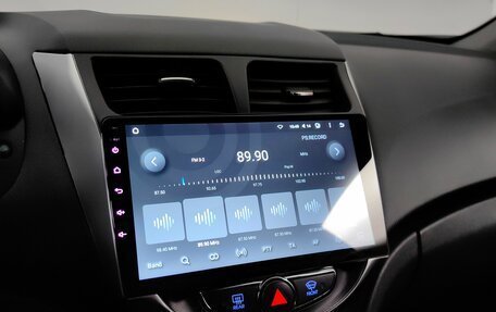 Hyundai Solaris II рестайлинг, 2011 год, 488 000 рублей, 14 фотография