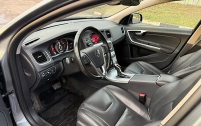 Volvo S60 Cross Country, 2018 год, 2 450 000 рублей, 1 фотография