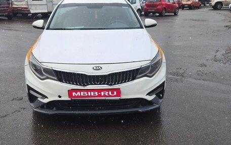 KIA Optima IV, 2019 год, 1 000 000 рублей, 1 фотография