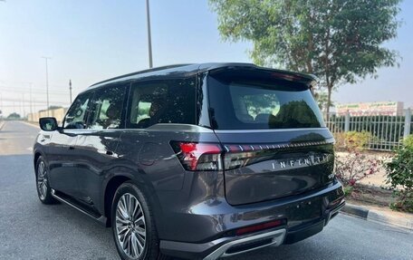 Infiniti QX80, 2025 год, 18 990 000 рублей, 4 фотография