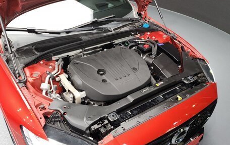 Volvo S60 III, 2022 год, 4 250 002 рублей, 5 фотография