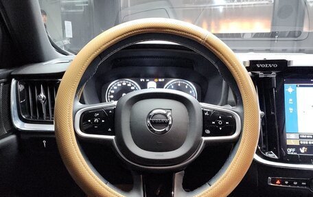 Volvo S60 III, 2022 год, 4 250 002 рублей, 9 фотография