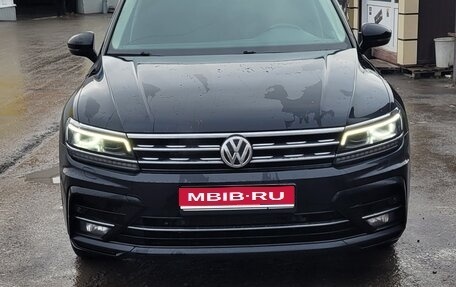 Volkswagen Tiguan II, 2019 год, 2 450 000 рублей, 1 фотография