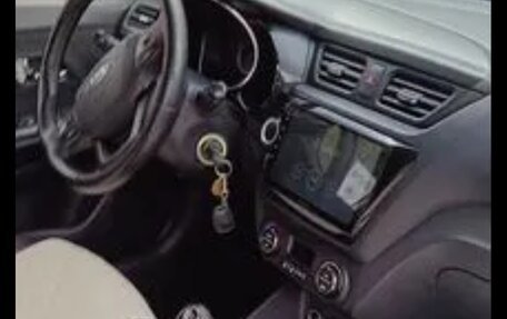 KIA Rio III рестайлинг, 2011 год, 750 000 рублей, 1 фотография