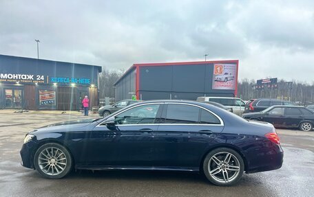 Mercedes-Benz E-Класс, 2017 год, 2 800 000 рублей, 6 фотография