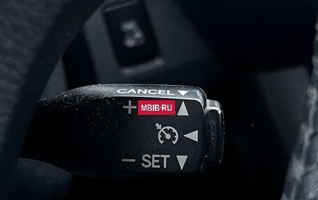 Toyota RAV4, 2018 год, 2 659 000 рублей, 17 фотография