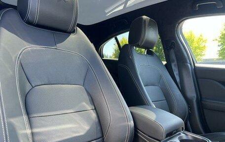 Jaguar I-Pace I, 2024 год, 9 993 000 рублей, 10 фотография