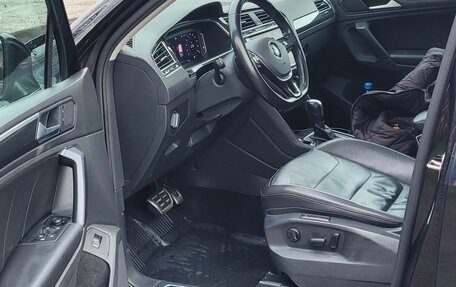 Volkswagen Tiguan II, 2019 год, 2 450 000 рублей, 5 фотография