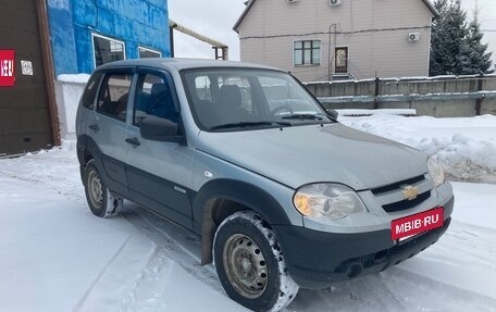 Chevrolet Niva I рестайлинг, 2015 год, 360 000 рублей, 2 фотография