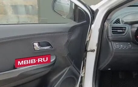 KIA Rio III рестайлинг, 2011 год, 750 000 рублей, 5 фотография