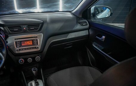 KIA Rio III рестайлинг, 2017 год, 1 220 000 рублей, 24 фотография