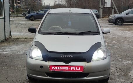 Toyota Vitz, 2000 год, 200 000 рублей, 2 фотография