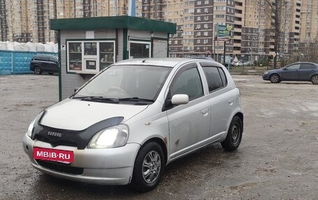 Toyota Vitz, 2000 год, 200 000 рублей, 3 фотография