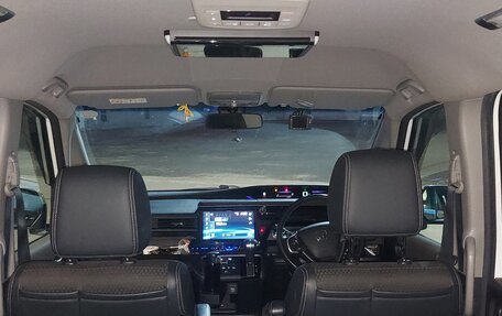 Honda Stepwgn IV, 2019 год, 2 470 000 рублей, 6 фотография