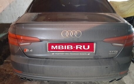 Audi A4, 2016 год, 2 650 000 рублей, 2 фотография