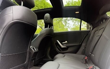 Mercedes-Benz A-Класс, 2023 год, 2 350 000 рублей, 10 фотография