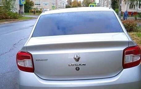 Renault Logan II, 2014 год, 750 000 рублей, 4 фотография