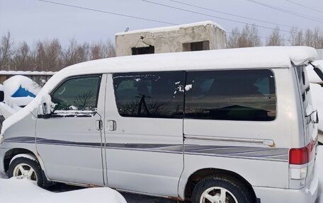 Mazda Bongo Friendee i рестайлинг, 1999 год, 1 000 000 рублей, 4 фотография