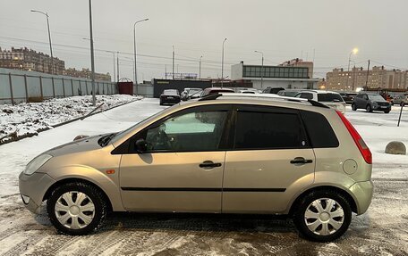 Ford Fiesta, 2003 год, 380 000 рублей, 2 фотография
