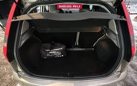 Ford Fiesta, 2003 год, 380 000 рублей, 14 фотография