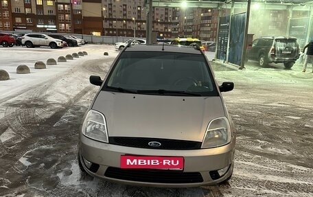 Ford Fiesta, 2003 год, 380 000 рублей, 8 фотография