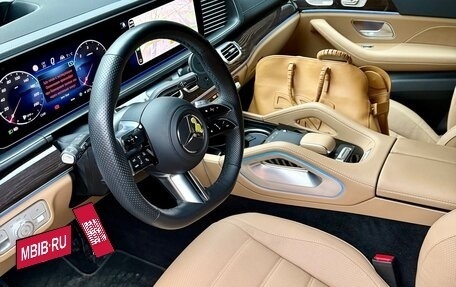 Mercedes-Benz GLS, 2023 год, 15 000 000 рублей, 4 фотография