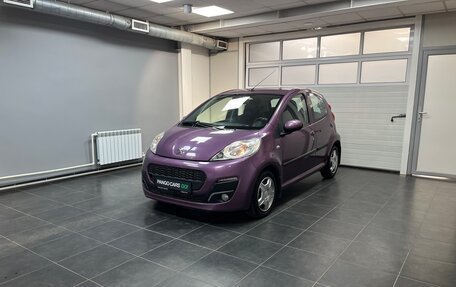 Peugeot 107 I рестайлинг, 2014 год, 650 000 рублей, 1 фотография