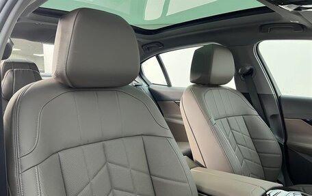 BMW 5 серия, 2025 год, 8 925 000 рублей, 11 фотография