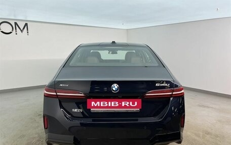 BMW 5 серия, 2025 год, 8 925 000 рублей, 6 фотография