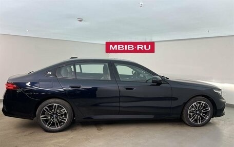 BMW 5 серия, 2025 год, 8 925 000 рублей, 5 фотография