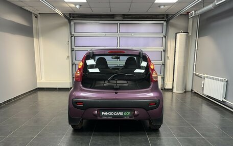 Peugeot 107 I рестайлинг, 2014 год, 650 000 рублей, 5 фотография