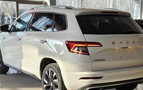 Skoda Karoq I, 2021 год, 1 993 000 рублей, 4 фотография