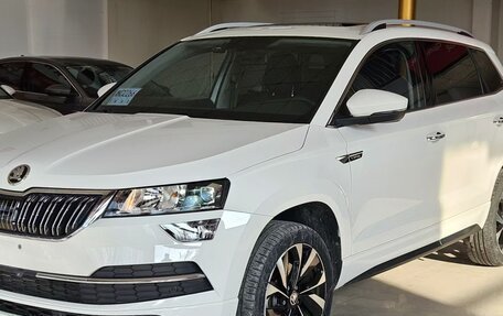 Skoda Karoq I, 2021 год, 1 993 000 рублей, 3 фотография