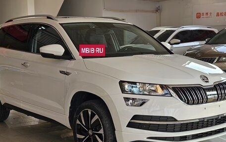 Skoda Karoq I, 2021 год, 1 993 000 рублей, 2 фотография