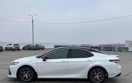 Toyota Camry, 2021 год, 3 700 000 рублей, 6 фотография