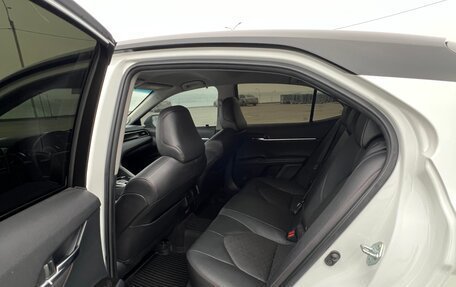 Toyota Camry, 2021 год, 3 700 000 рублей, 25 фотография