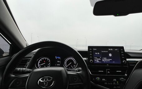 Toyota Camry, 2021 год, 3 700 000 рублей, 27 фотография