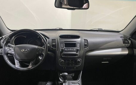 KIA Sorento II рестайлинг, 2013 год, 1 650 000 рублей, 22 фотография