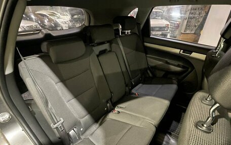 KIA Sorento II рестайлинг, 2013 год, 1 650 000 рублей, 26 фотография