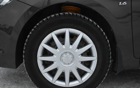 Hyundai Solaris II рестайлинг, 2016 год, 900 000 рублей, 9 фотография