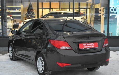 Hyundai Solaris II рестайлинг, 2016 год, 900 000 рублей, 7 фотография