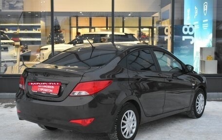 Hyundai Solaris II рестайлинг, 2016 год, 900 000 рублей, 5 фотография