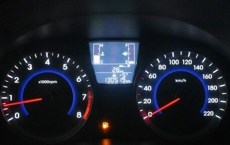 Hyundai Solaris II рестайлинг, 2016 год, 900 000 рублей, 13 фотография