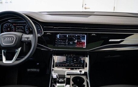 Audi Q7, 2025 год, 10 632 000 рублей, 26 фотография